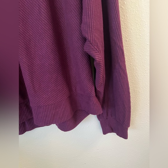 White House Black Market Weekend Cozy Knit Pullover in Cabernet size XL - Picture 8 of 10